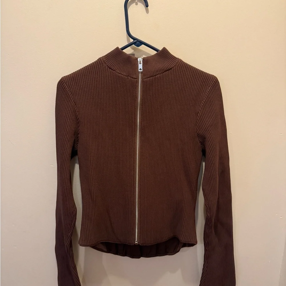 House of CB Brown Ribbed Cutout Top - Picture 5 of 6